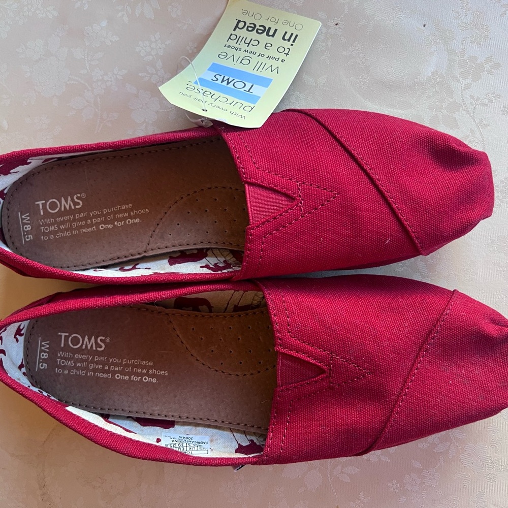 TOMS Women's Red Canvas Shoes